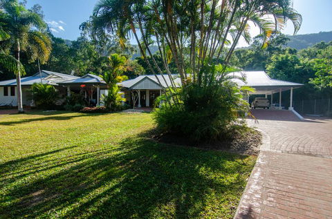 Shanee Prana - Accommodation QLD 0