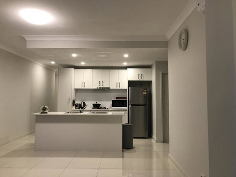 Shine Apartment - Accommodation QLD 2