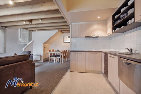 Shiraz - Accommodation QLD 3