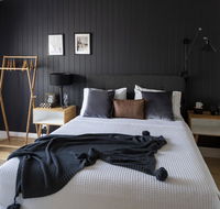 Shop House - Accommodation QLD