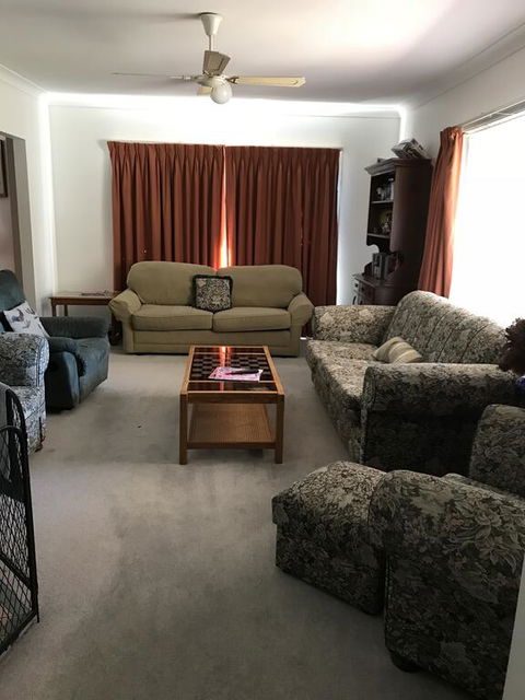 Short Stays At Janines - Accommodation QLD 1