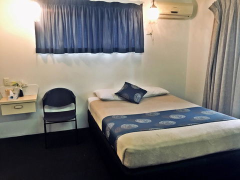 Siesta Villa Motel - Accommodation QLD 2