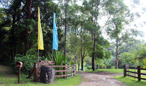 Silk Pavilions Glamping - Accommodation QLD 3