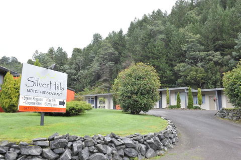 Silver Hills Motel - Accommodation QLD 0