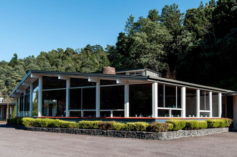 Silver Hills Motel - Accommodation QLD 1