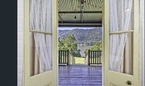 Singleton's Retreat Near Wiseman's Ferry - Accommodation QLD 3