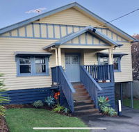 Sinnamon's By The Sea - Accommodation QLD