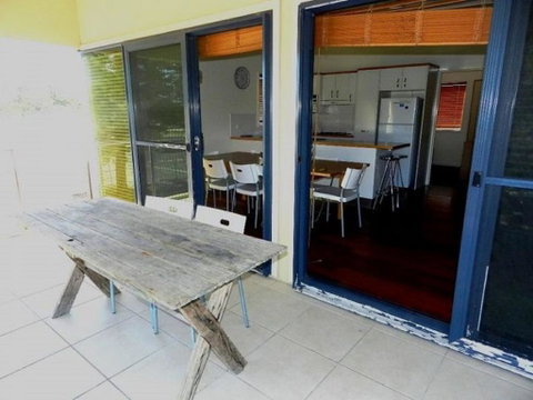 Six River - Accommodation QLD 1
