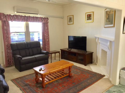 Smith Street Cottage Naracoorte - Accommodation QLD 2