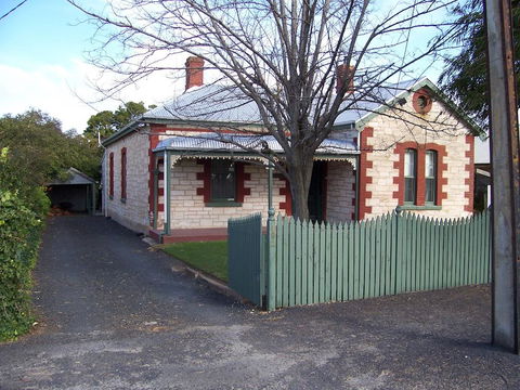 Smith Street Villa Naracoorte - Accommodation QLD 0