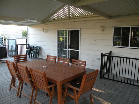 Smith Street Villa Naracoorte - Accommodation QLD 1