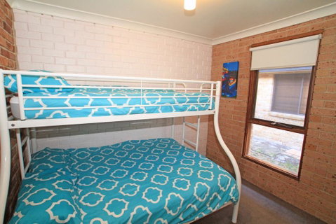 Snapper Lodge Waterfront - Accommodation QLD 1