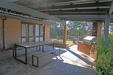 Snapper Lodge Waterfront - Accommodation QLD 2