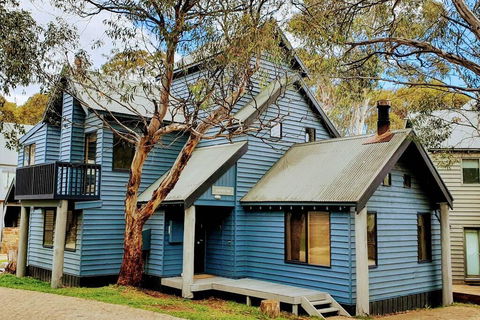 SNOWED INN Apartment - Accommodation QLD 1