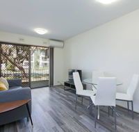 South Perth Perfect Location Free WIFI  Parking - Accommodation QLD