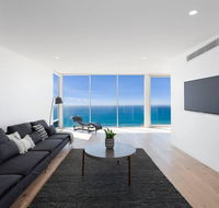 Southpoint -Brand new home oceanfront views - Accommodation QLD