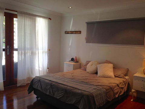 Southport Retreat - Accommodation QLD 3