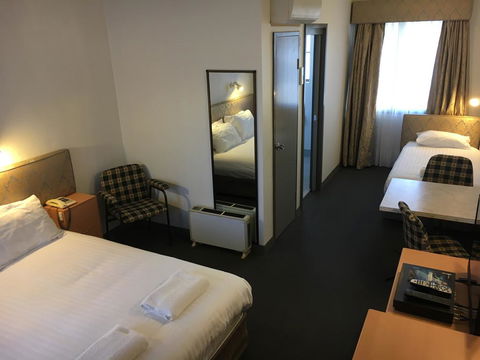 Spa Village Travel Inn - Accommodation QLD 1