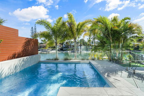 Space & Seclusion On The Water, Noosa Heads - Accommodation QLD 2