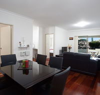 Spacious Family Apartment Close to Olympic Park - Accommodation QLD