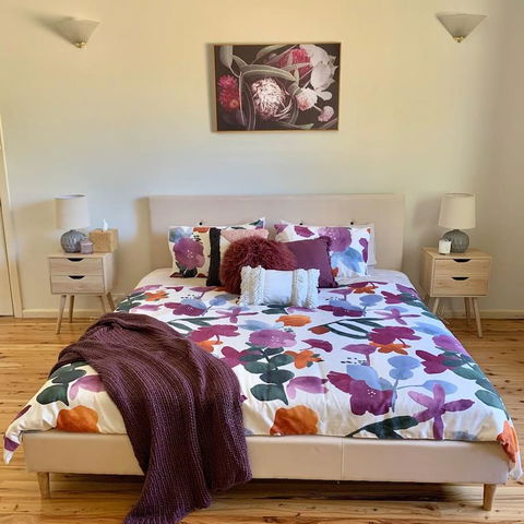 Spacious, Clean , Relaxing Country Escape Perfect For Large Groups And Families - Accommodation QLD 3