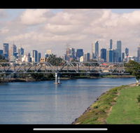 Spectacular river views in fabulous footscray. - Accommodation QLD