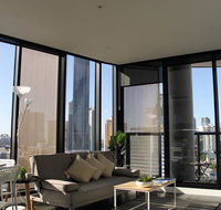 Spectacular Views of CBD by FV with Free Car Park - Accommodation QLD