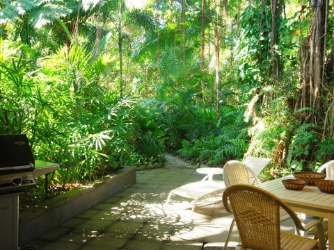 Spindrift Townhouse No.3 - Accommodation QLD 0