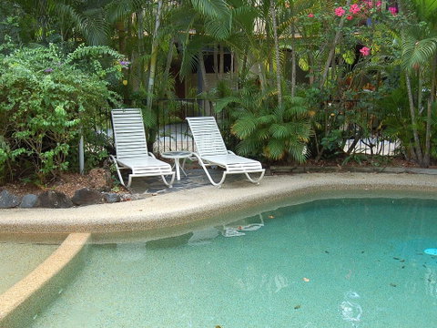 Spindrift Townhouse No.3 - Accommodation QLD 2
