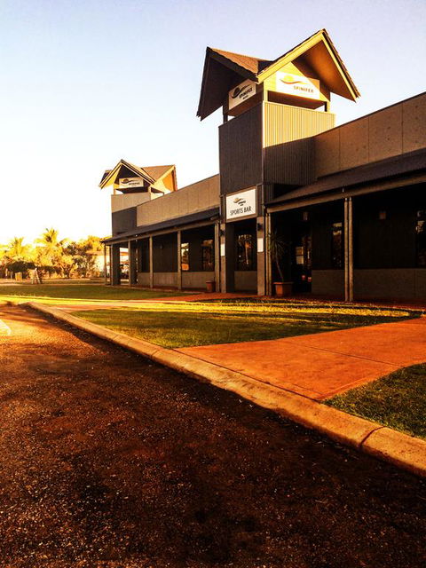Spinifex Hotel - Accommodation QLD 3