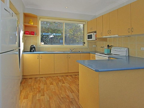 Splash Shack - Stunning Views Of Jervis Bay - Accommodation QLD 1