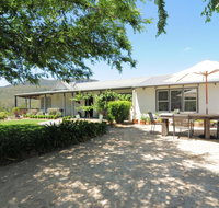 Spring Grove Dairy - Picturesque views - Accommodation QLD