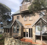 Square Bear-DPA - Accommodation QLD