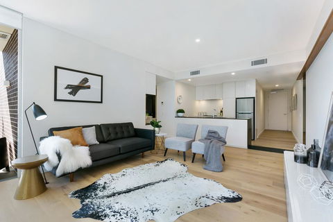 St Leonards Self-Contained Two-Bedroom Apartment (803NOR) - Accommodation QLD 0