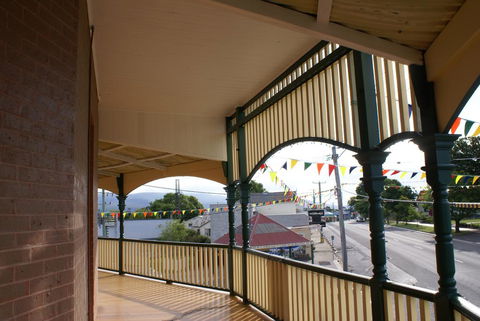 St Marys Hotel And Bistro - Accommodation QLD 2