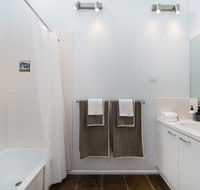 St. Andrews Beach Coastal Escape - Accommodation QLD