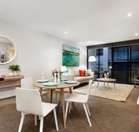 StayCentral on Nott - Accommodation QLD