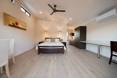 Still Earth - Accommodation QLD 2