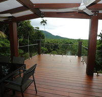 Stonewood Views - Accommodation QLD