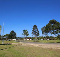 Stoney Park Holiday Park - Accommodation QLD