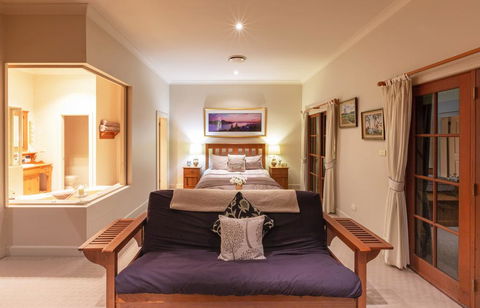 Strathearn Park Lodge - Accommodation QLD 1