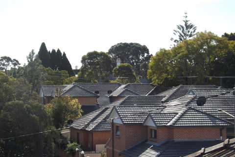 Strathfield Hotel - Accommodation QLD 2