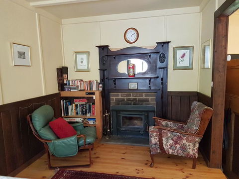 Stringer's Cottage - Accommodation QLD 3