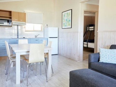 Stuarts Point Holiday Park - Accommodation QLD 3