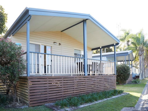 Stuarts Point Holiday Park - Accommodation QLD 1