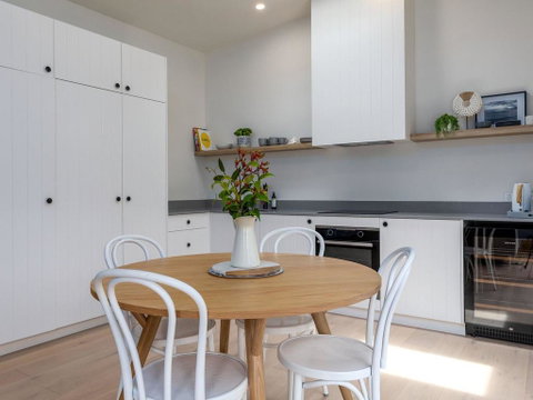 Studio By The Bay :: Jervis Bay Rentals - Accommodation QLD 2