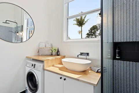 Studio Ocean Breeze @ Huskisson - Accommodation QLD 3