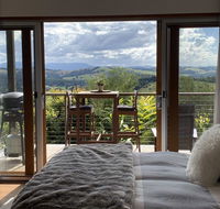 Studio with stunning mountain views - Accommodation QLD