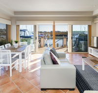 Stunning 3 Bedroom Villa at Hope Harbour Marina - Accommodation QLD