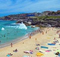 Stunning Beach Living - Accommodation QLD